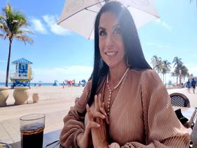 マイアミのカフェでナンパしたスパニッシュ系セレブ人妻にサムライディックで国際交流!サンディー（40）　サンプル画像02